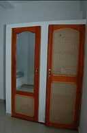 Githmini Beach Guest House & Toures