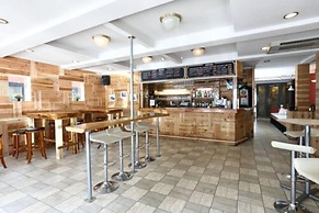 Hakuba Gondola Hotel