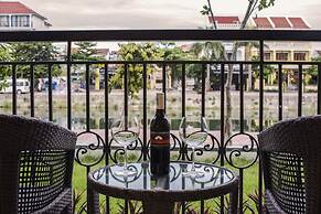 Laluna Hoi An RiverSide Hotel & Spa