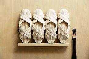 Hotel Hillarys Shinsaibashi