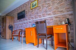 Nokras Riverine Hotel & Spa