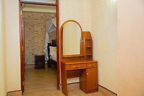 Nokras Riverine Hotel & Spa