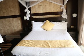 Nokras Riverine Hotel & Spa