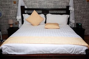 Nokras Riverine Hotel & Spa