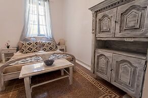 Mascot Boutique Hotel