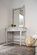 Mascot Boutique Hotel