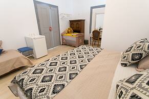 Mascot Boutique Hotel