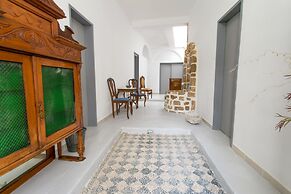 Mascot Boutique Hotel