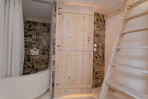 Mascot Boutique Hotel