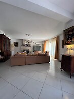 House Angeli