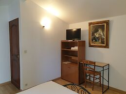House Angeli