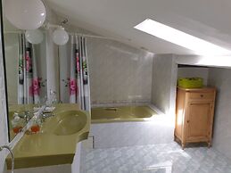 House Angeli