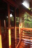 Check In & Chill Out Laem Sok Pier