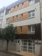 Bulut Suites