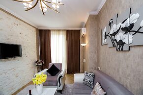 Dat Exx Apartments