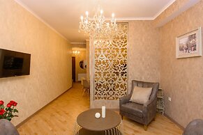 Dat Exx Apartments