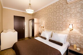 Dat Exx Apartments
