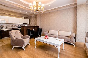 Dat Exx Apartments