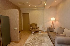 Dat Exx Apartments