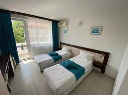 Hotel Lilia 2