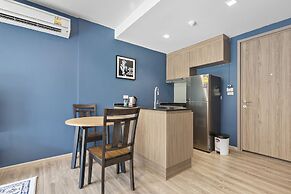 Rain Cha-Am Hua Hin by Jun & Pop