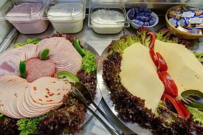 Centro Hotel Arde Koln, Trademark Collection by Wyndham