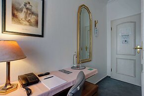 Centro Hotel Arde Koln, Trademark Collection by Wyndham