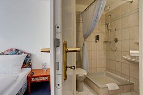 Centro Hotel Arde Koln, Trademark Collection by Wyndham