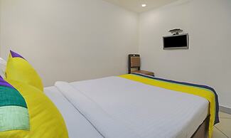 Itsy Hotels N Square