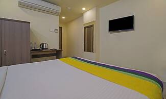 Itsy Hotels N Square