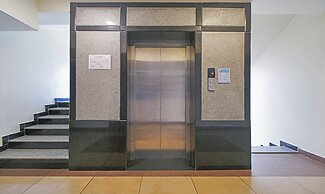 Itsy Hotels N Square