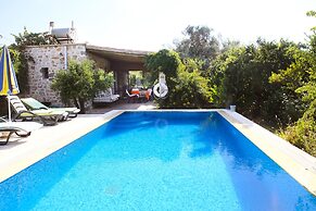 Important Group Villa BD416 2 Bedrooms