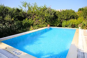 Important Group Villa BD416 2 Bedrooms