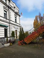 Hotel Cade