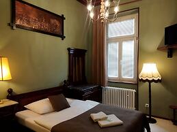 Hotel Cade