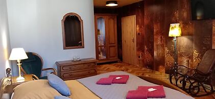 Hotel Cade