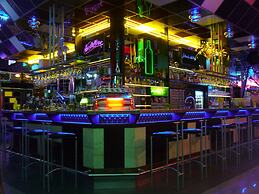 Hotel Cade