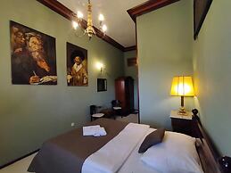 Hotel Cade