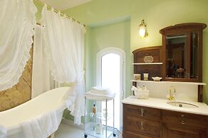 Hotel Boutique Edelweiss La Garriga - Adults Only
