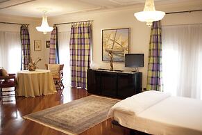 Hotel Boutique Edelweiss La Garriga - Adults Only