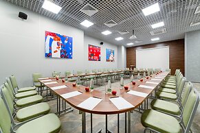 Art Moscow Voykovskaya