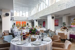 Art Moscow Voykovskaya