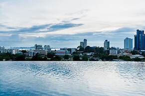 T Pattaya Hotel by PCL