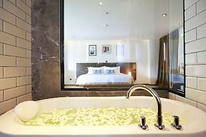 T Pattaya Hotel by PCL