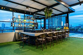 T Pattaya Hotel by PCL