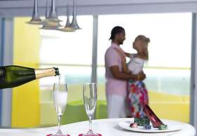 Temptation at The Tower Cancún All Inclusive - Adults Only