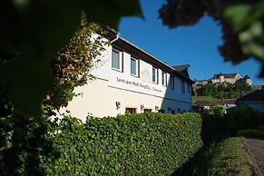 Land-gut-Hotel BurgBlick