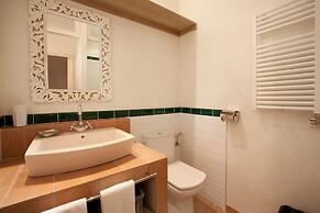 Palace Gracia Nextdoor