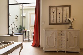 Palace Gracia Nextdoor