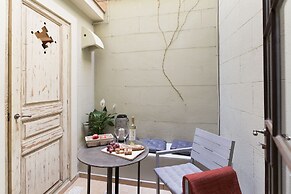 Palace Gracia Nextdoor